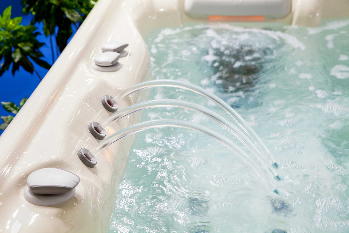 image of jets refilling spa