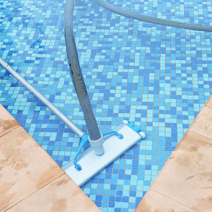 Manual Cleaning Vacuum 